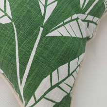 Load image into Gallery viewer, Leaf Print Slab Cotton Cushion
