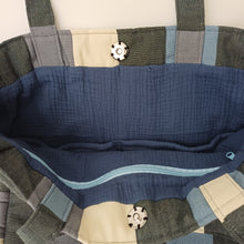 Load image into Gallery viewer, Mara Weekender Bag Striped Blue