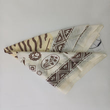 Load image into Gallery viewer, Silk Scarve Cat Design