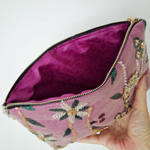 Load image into Gallery viewer, Pink Beaded Sequins Clutch