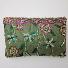 Load image into Gallery viewer, Green Beaded Sequins Clutch