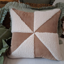 Load image into Gallery viewer, Cushion Cover Suede Teddy Faux