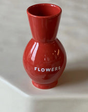 Load image into Gallery viewer, Flower Red Vase