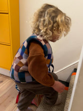 Load image into Gallery viewer, Kiddies Reversible Gilets Checkered Fleece